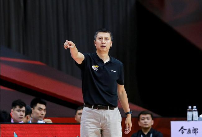 复赛成了“鬼门关”，辽宁加入换帅大军，球迷：天亮了