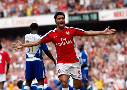 一个正印主力的9号球衣，却成了无数巨星新星的魔咒