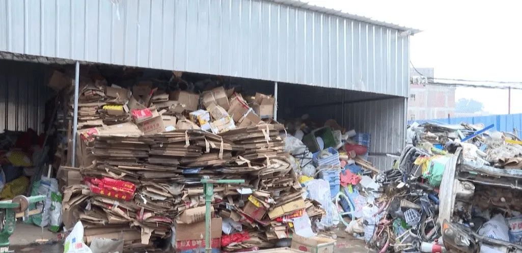 垃圾堆里亿万富翁,致富经垃圾堆里的商机