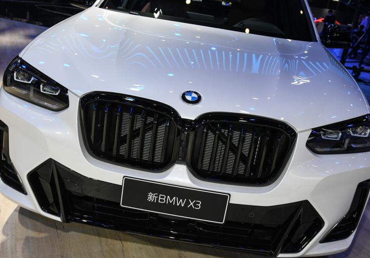 宝马x330i黑武士,宝马x3改装黑武士2020款