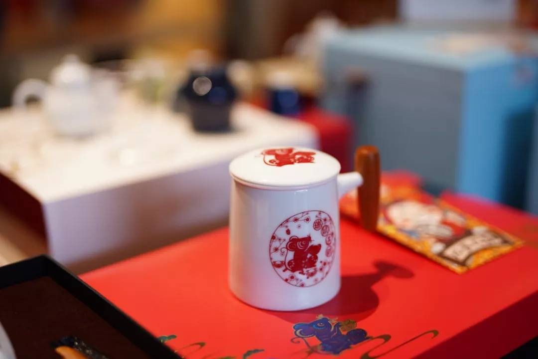 “茶驼纷尚福州站”活动在朽木传奇mubuka展厅落幕