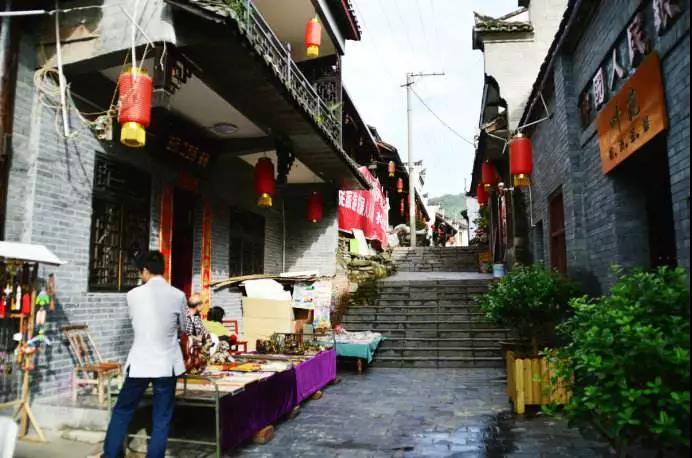 后柳水乡和汉江三峡是一个地方吗,汉江后柳古镇