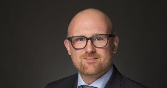 中欧班列架起开放新通道,中欧班列搭建经贸合作新平台