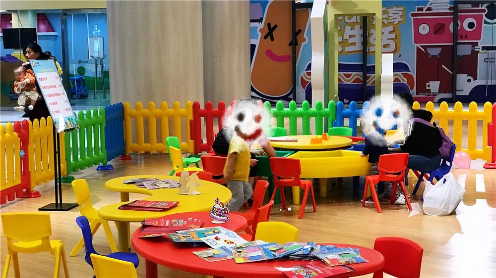 四环外开了家盒马，整个剑南大道的人都去凑热闹了