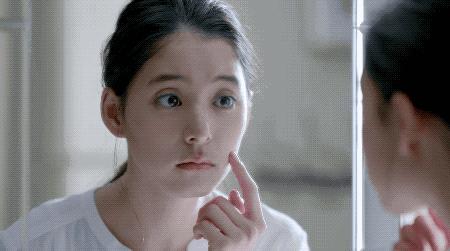 感觉用任何护肤品都不吸收啥情况,总觉得护肤品不吸收