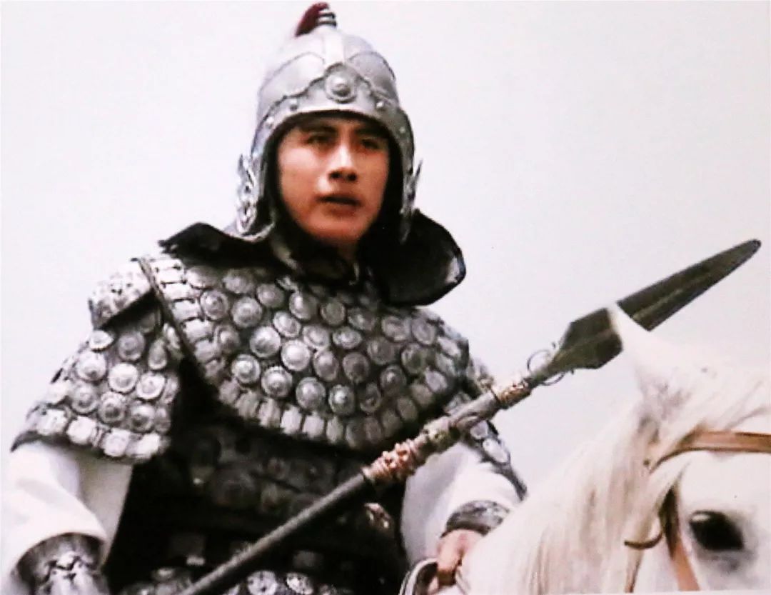 杨凡黑龙江,杨凡是内蒙古哪人