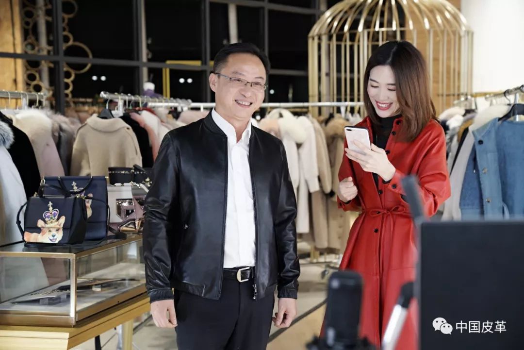 海宁皮革城直播基地营业时间,海宁皮革城网络直播基地