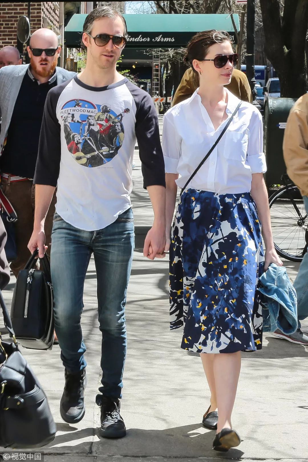 法式风情法国女人,法国女人穿搭法式