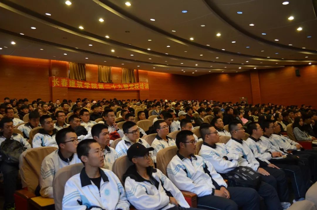 校园贷加强法律意识,提高法律知识拒绝校园贷款