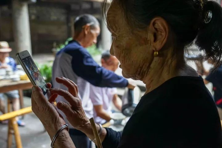 李英杰“共饮长江水”摄影工作坊第二季火热招募中