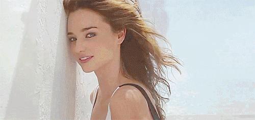 夏天腋窝出汗小神器,夏天腋窝出汗多用止汗露