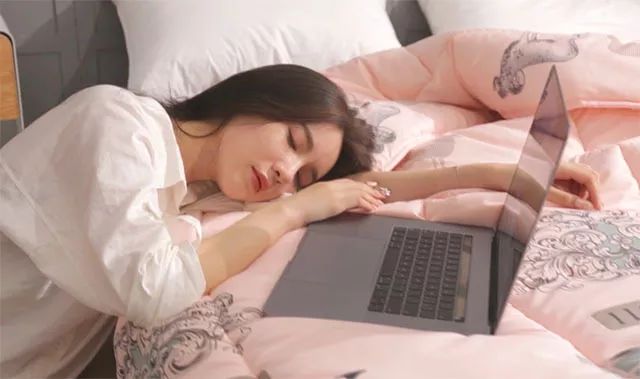 深度睡眠与羊毛被,睡眠质量提升产品