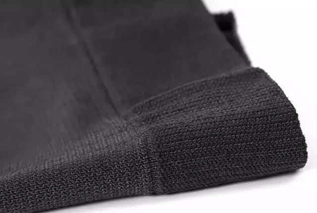 再冷也能穿薄*袜丝**逛街！今年秋冬必抢的断货王，厚木发热连裤袜来了！