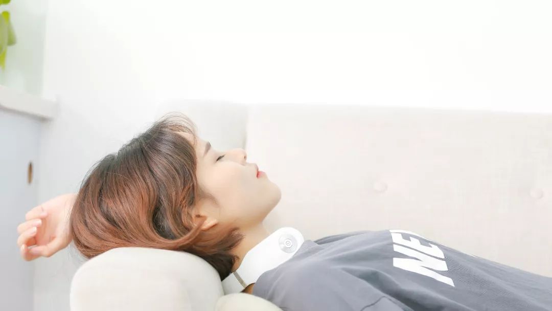 颈椎按摩仪推荐网红,明星同款肩颈按摩仪