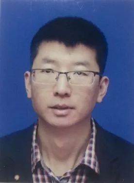 金牌股票分析师每日股票分析,分析师看金价金价或持续高位震荡