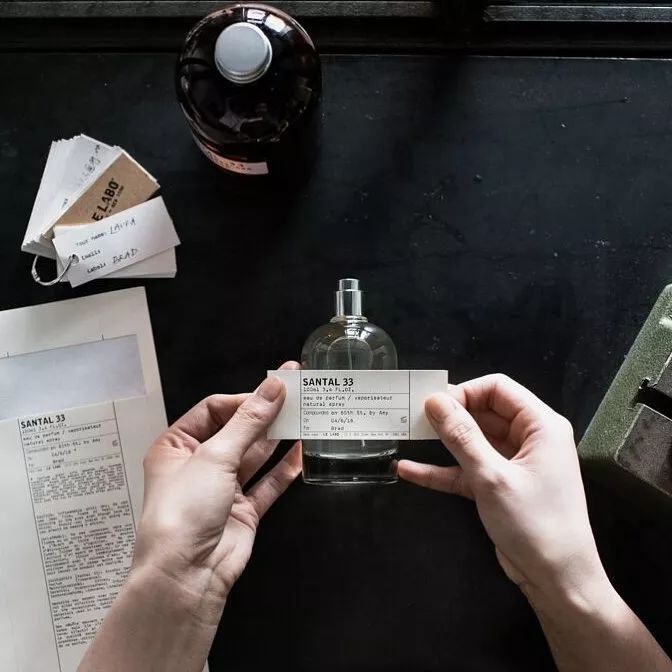 世界十大奢侈品香水品牌排行前十,女生香水最好的品牌是什么