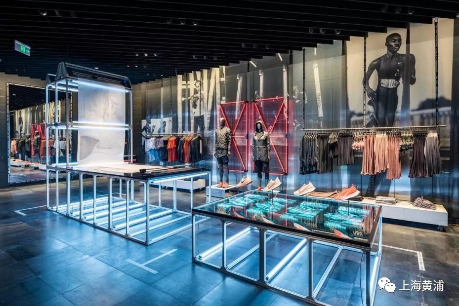 购物品牌｜抢在纽约之前！全球首家耐克HouseofInnovation登陆南京东路