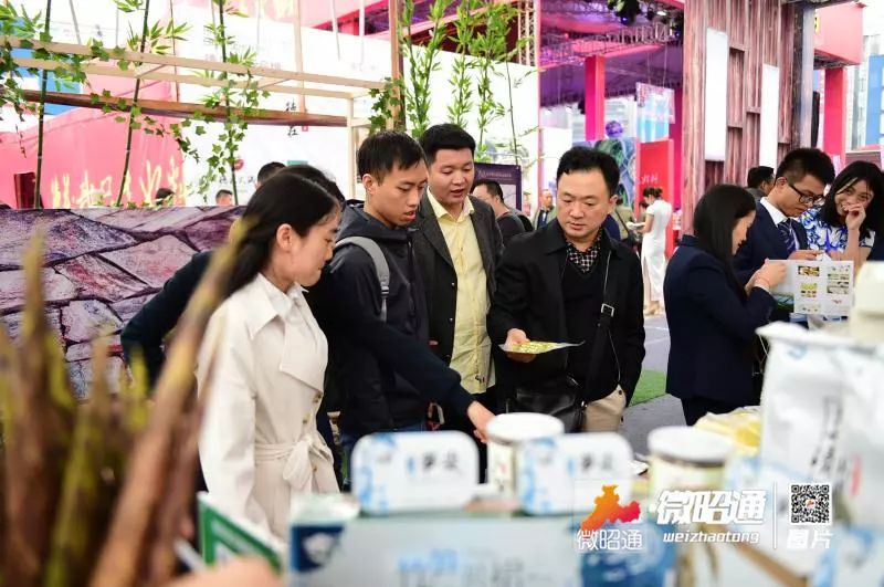 云南彝良苗族相亲,云南昭通彝良00后女孩相亲