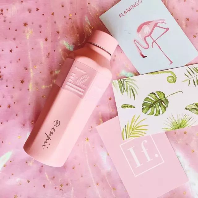 这只“亚洲网红天团”推出的联名款保温杯，让你从此爱上喝热水！