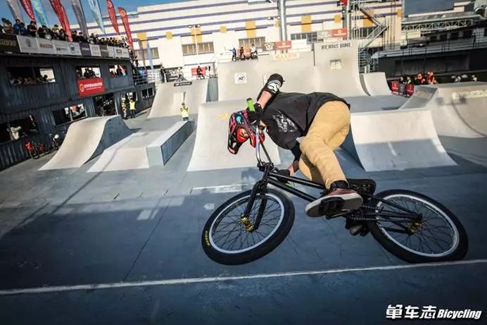 让心脏噗通噗通2018中国BMX自由式联赛~大家一起翻转吧