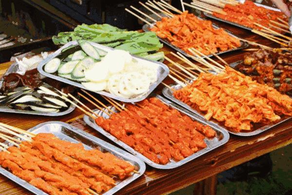 戳心窝的春城日常生活，625万昆明人边看边哭！