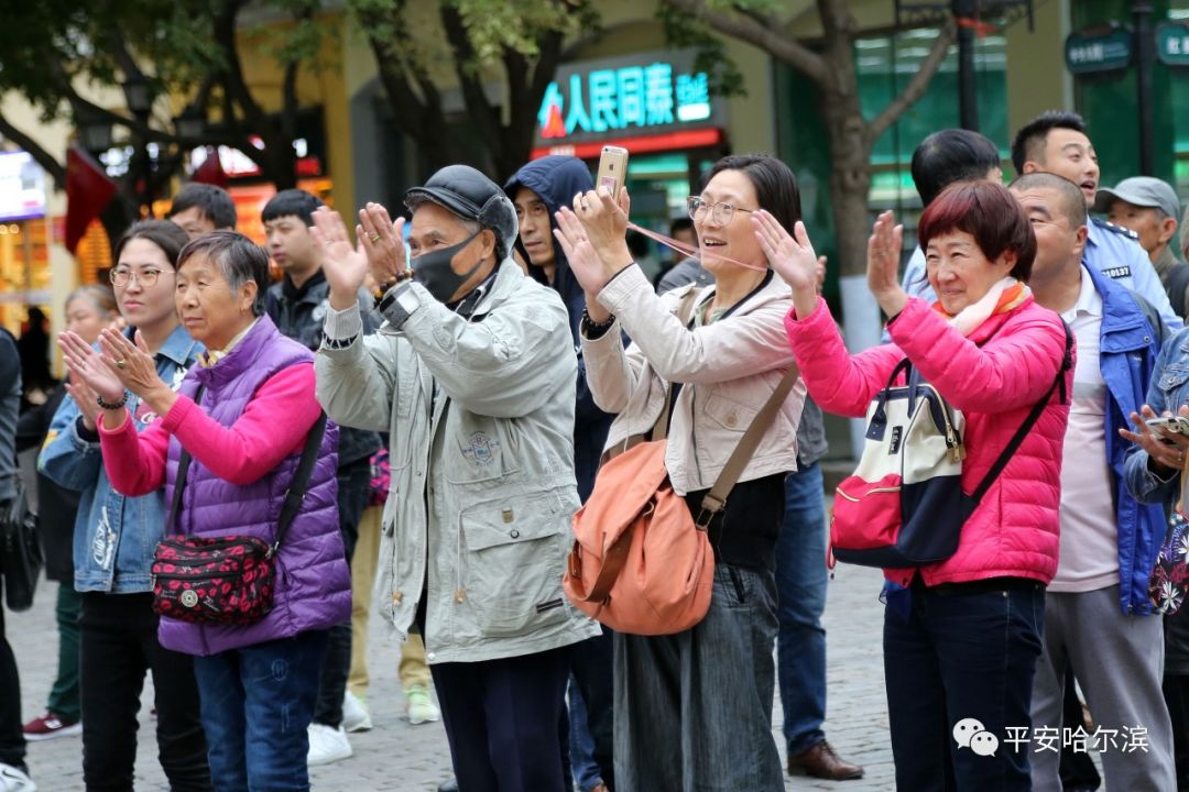 百年老街，流淌着公安民警的歌儿