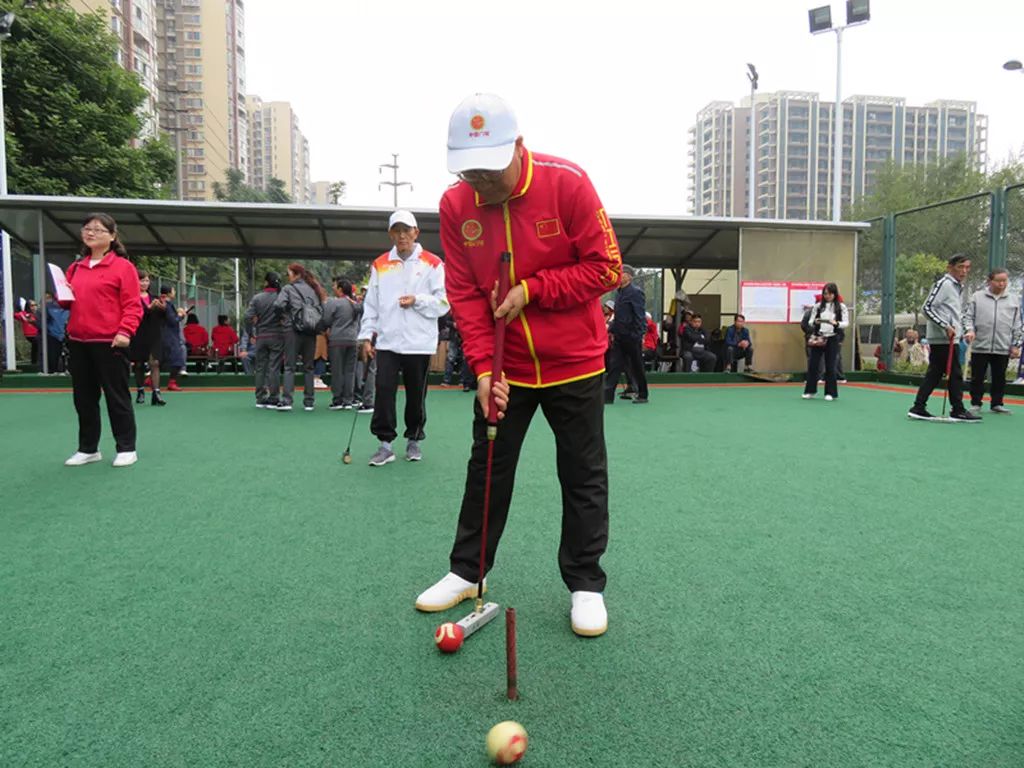 没看错，这场比赛选手平均年龄超70！