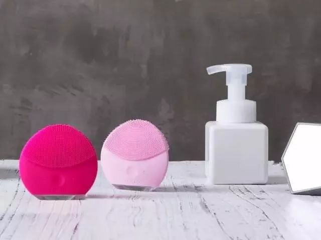 lunamini2代洁面仪,lunamini2代电动洁面仪怎么使用