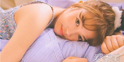 腋下的肉很松弛怎么办,腋下肉松弛怎么锻炼