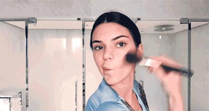 气垫测评推荐不脱妆,好用遮瑕不易脱妆不假白的气垫bb