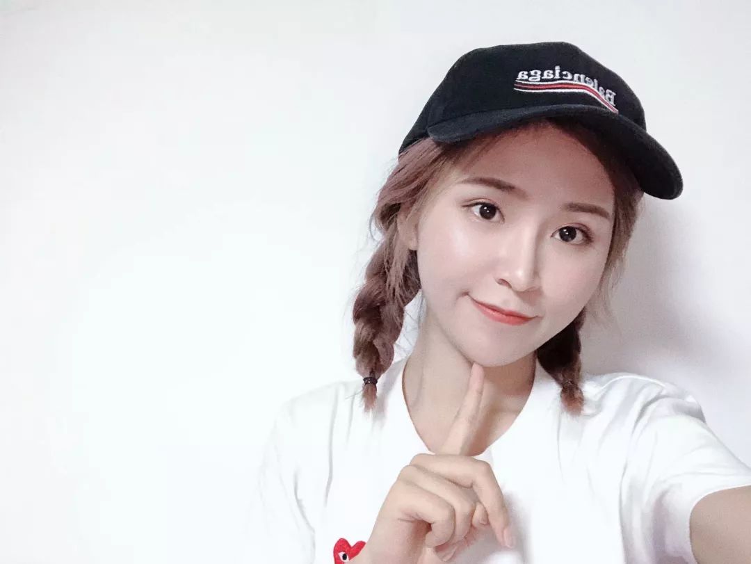 油皮气垫bb遮瑕持久不脱妆第一名,气垫测评不易暗沉款