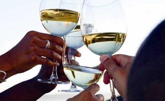 脂肪肝尽量少吃四种食物,得了脂肪肝别大意这些危害要警惕