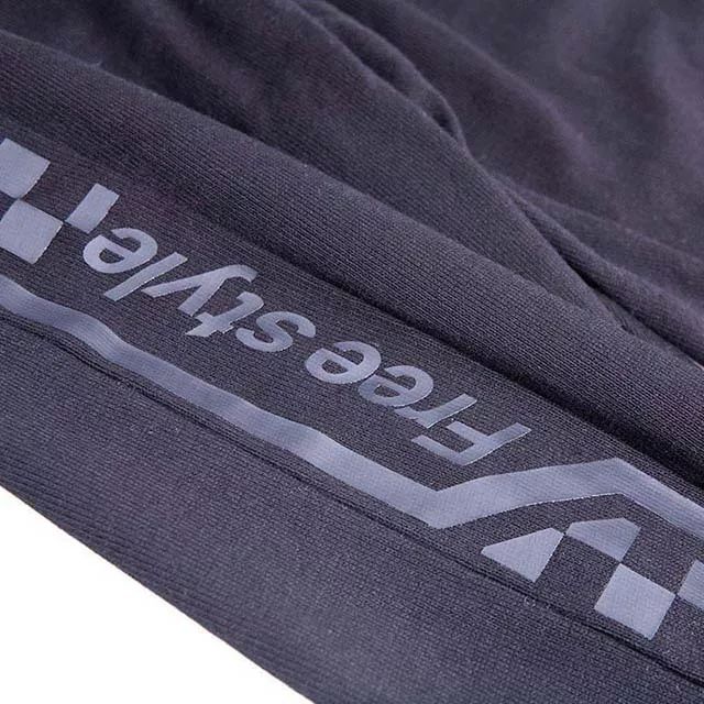 爱健身的秘密!他们都喜欢穿这个……