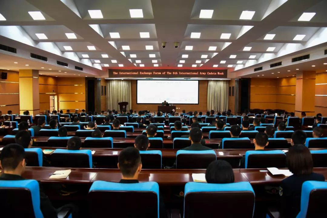 现场直击陆军,直击陆军某旅新年开训