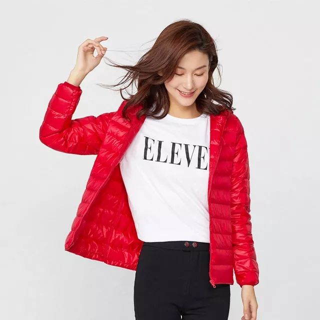 1件羽绒服有多重,一件羽绒服3.2斤重