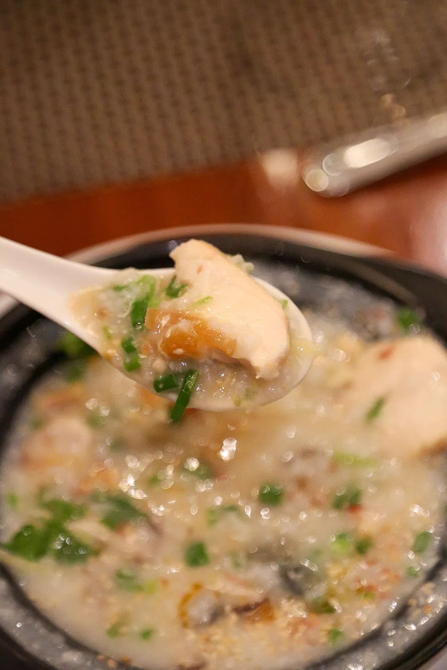 福利‖带上你的plus胃，郑州这家海鲜自助餐厅鲍鱼螃蟹吃到醉！