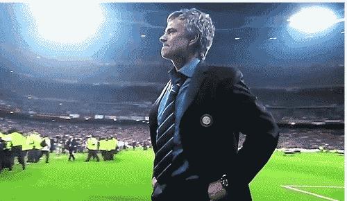 常经开“穆里尼奥”，校园足球点燃学子们的绿茵梦！