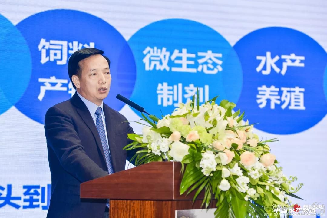 海鲜市场人山人海现直播,水产市场人山人海