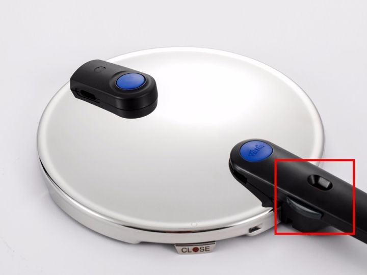 11.11超级团丨德国人做的高速快锅，10分钟两道硬菜同时上桌！