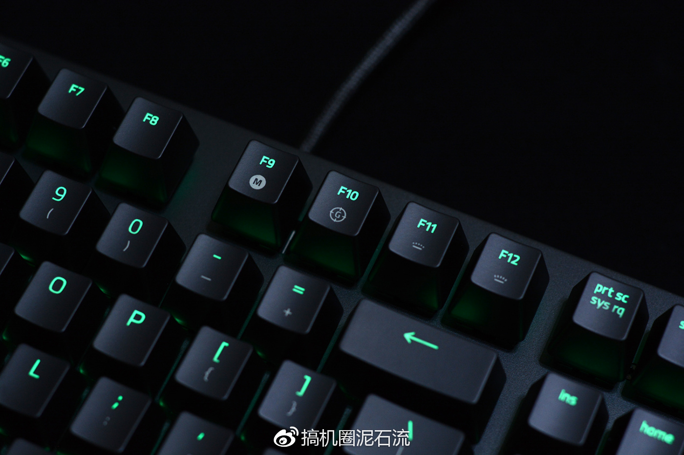 黑寡妇蜘蛛v2橙轴,黑寡妇蜘蛛x竞技版87键是单光吗