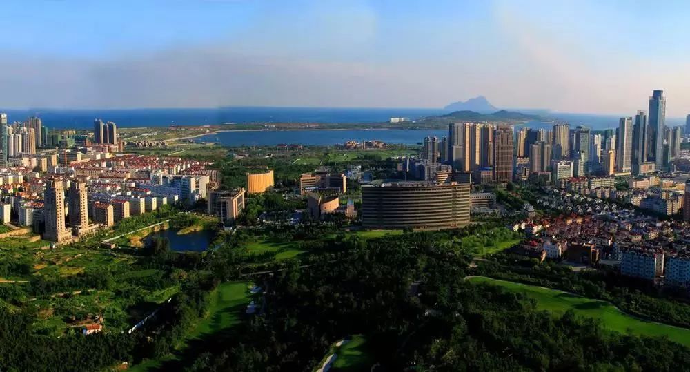 青岛到底是个岛吗,青岛到底是什么样子