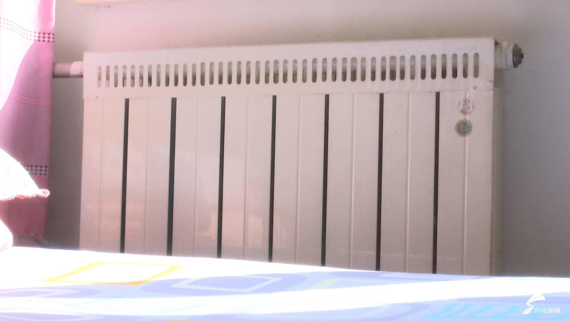 家里有一个暖气片不热是怎么回事,壁挂炉暖气片后两片不热解决办法