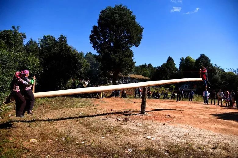 元江哈尼山寨旅游攻略,元江一年一度哈尼十月长街宴视频