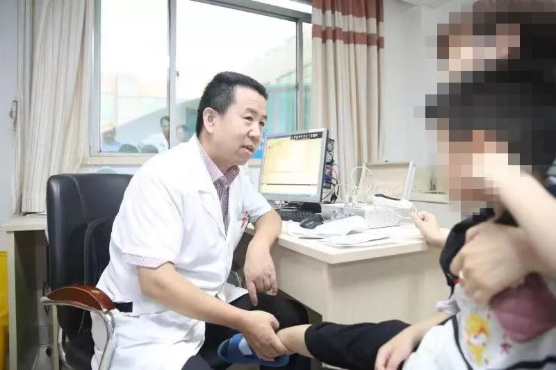 共享大医生｜谁来拯救我的发际线？