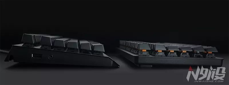 雷蛇黑寡妇蜘蛛x竞技版键盘鼠标,雷蛇黑寡妇v3键盘怎么下载驱动