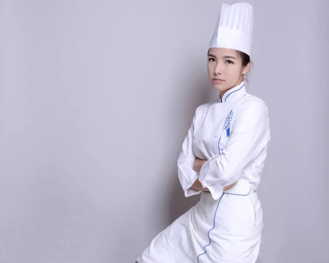 这个上过《十二道锋味》的台州姑娘，在钱江新城开了间“甜品补给站”!生活那么苦，加点糖吧