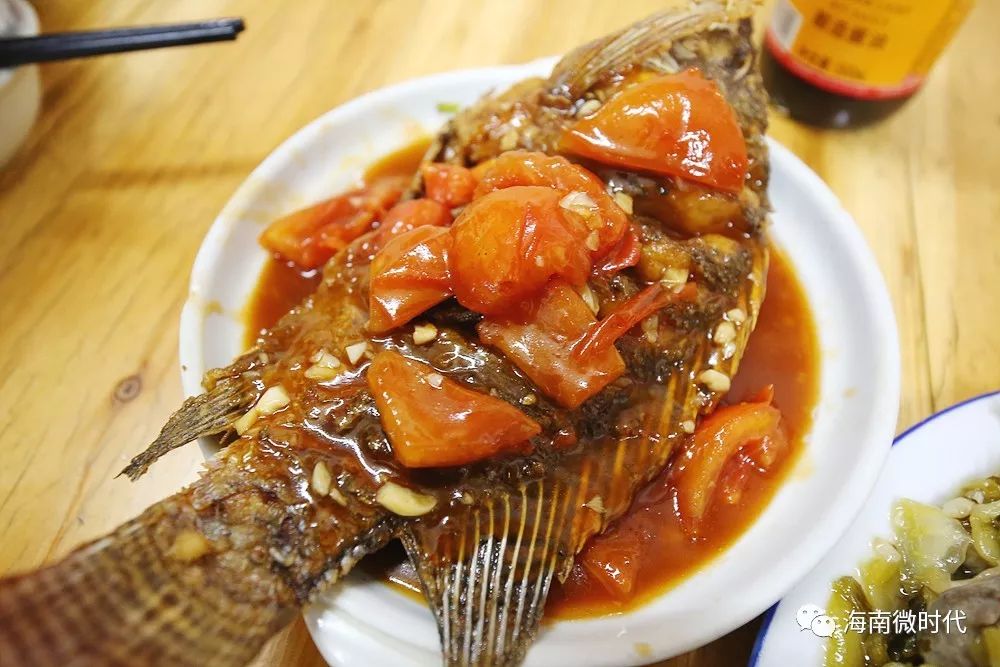 每一个喊着要减肥的海口人，最后都败给了这些宵夜摊！