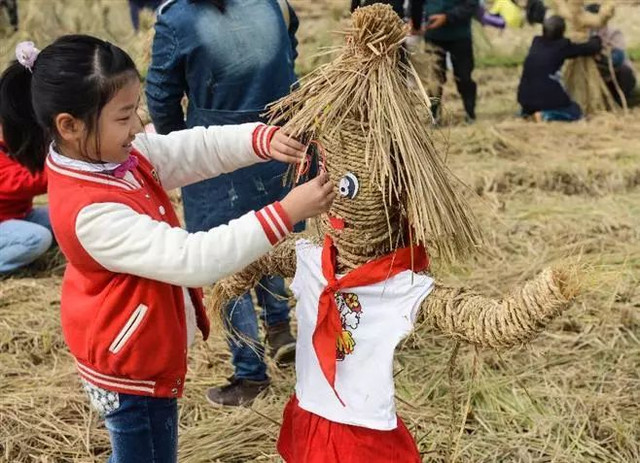 「重磅消息」重庆稻草人旅游节暨玫瑰花海门票无限免费送！5月1日黄金周，我们约起！