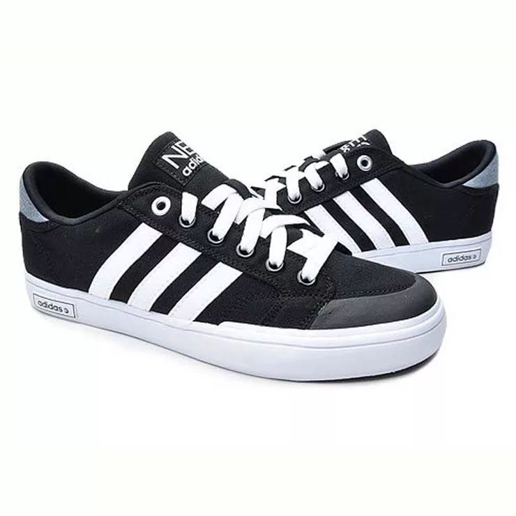 穿鞋防磨脚的方法,穿鞋怎么防止磨脚趾甲