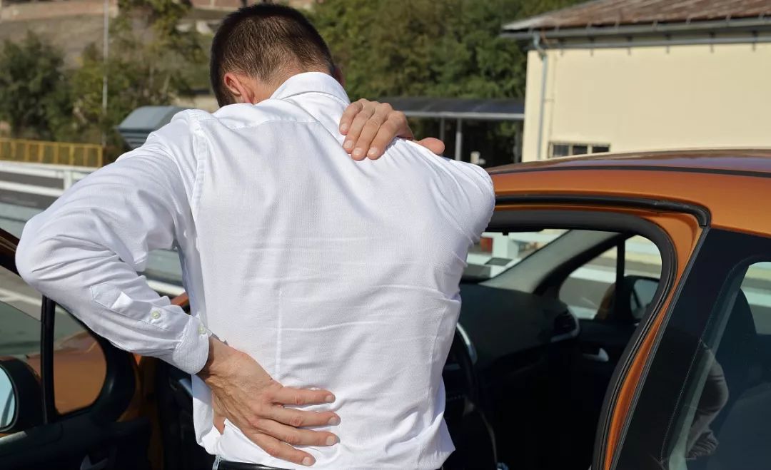 拯救你的颈椎！这款德国变态”护颈”神器，让你坐着比躺着还舒服，连失眠也能救一下